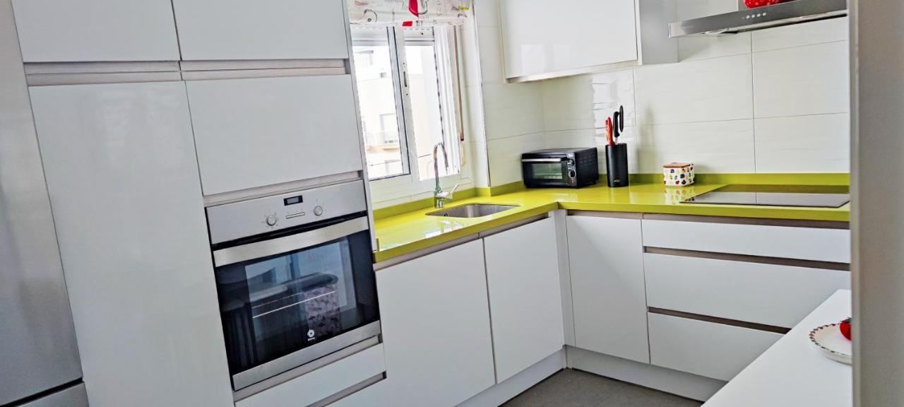 דירות צ'יקלנה דה לה פרונטרה Piso 100 Metros Del Centro Del Pueblo 6 Kilometros De La Playa La Barrosa מראה חיצוני תמונה